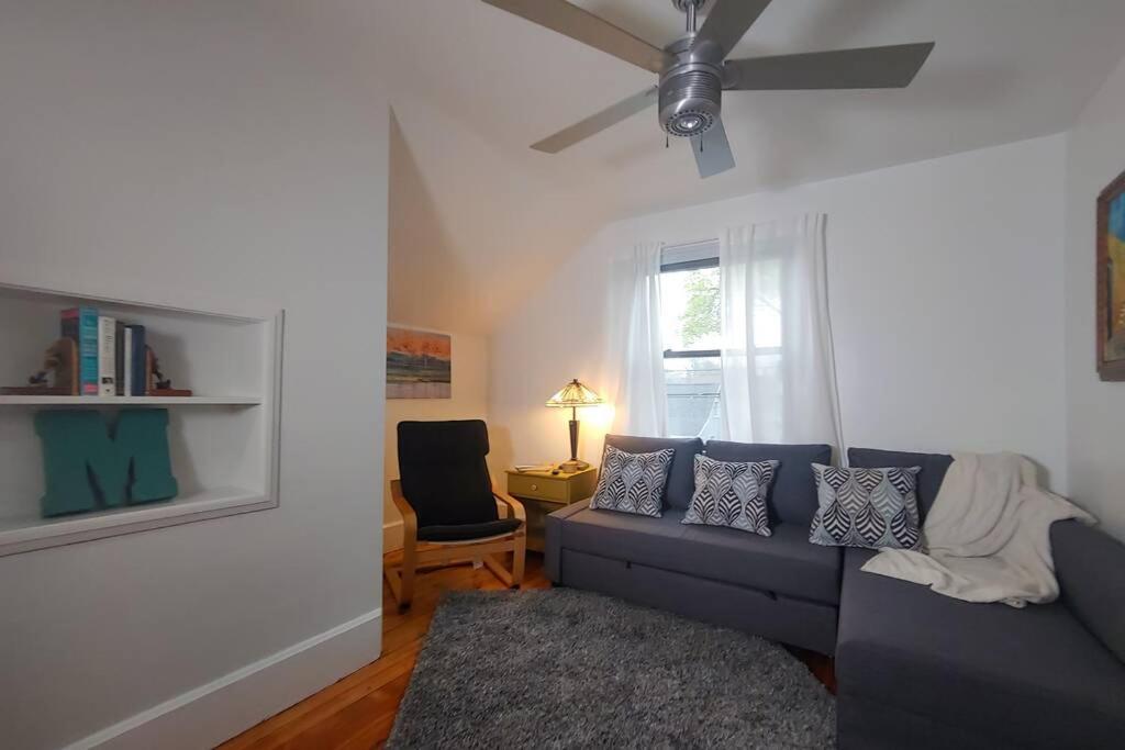 Historic W/Deck, King Bed & Air By Lake Michigan Manistee Ngoại thất bức ảnh