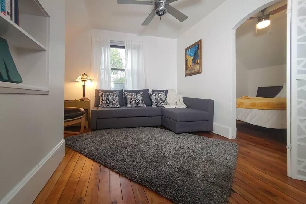 Historic W/Deck, King Bed & Air By Lake Michigan Manistee Ngoại thất bức ảnh